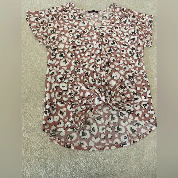 West kei Pink and white leopard top - Picture 4 of 5